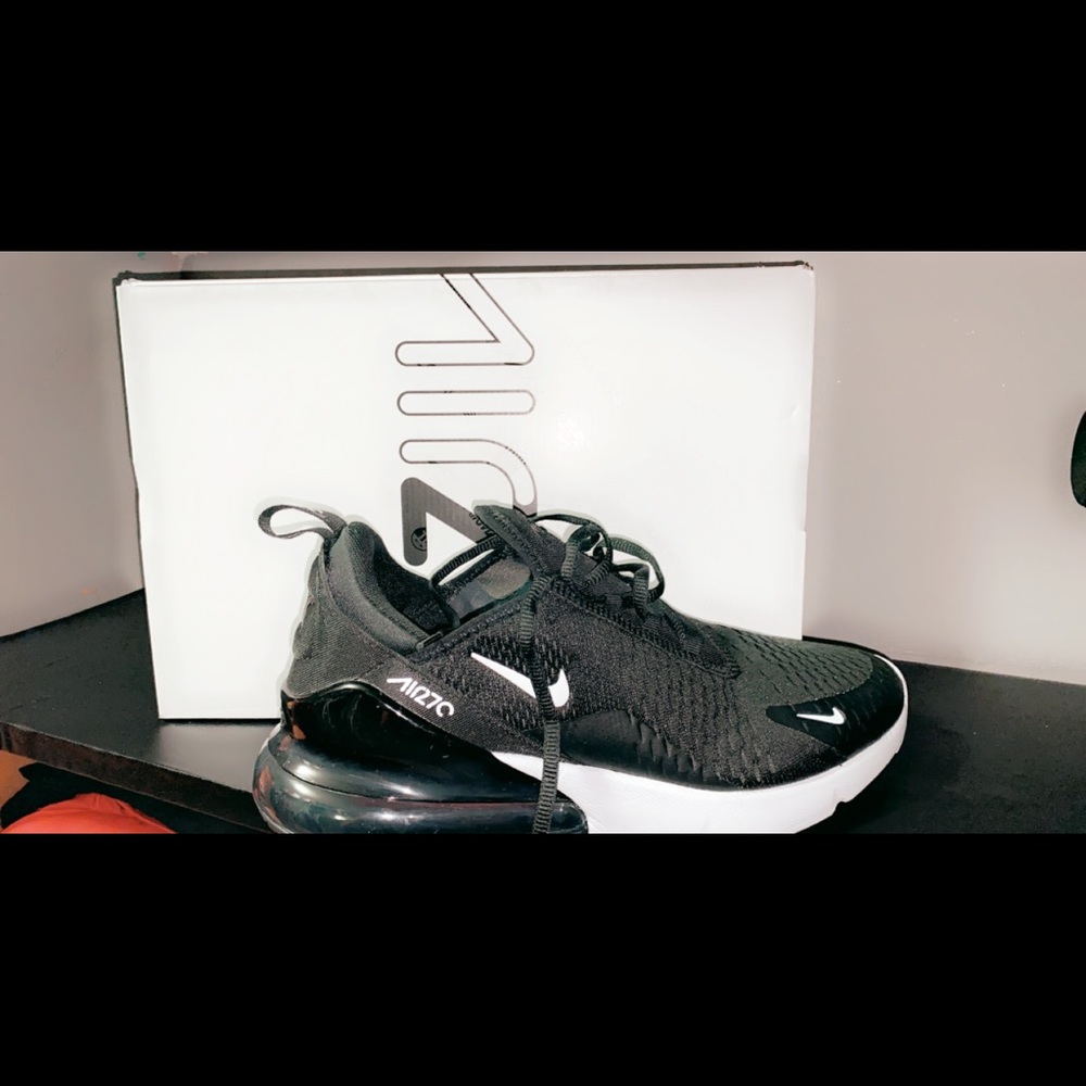 Nike Air Max 270